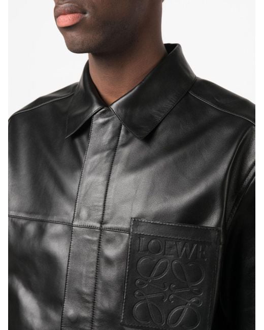 Chemise en cuir à logo embossé Loewe pour homme en coloris Black