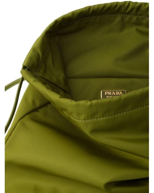 Pouch Wish Re-Nylon di Prada in Green