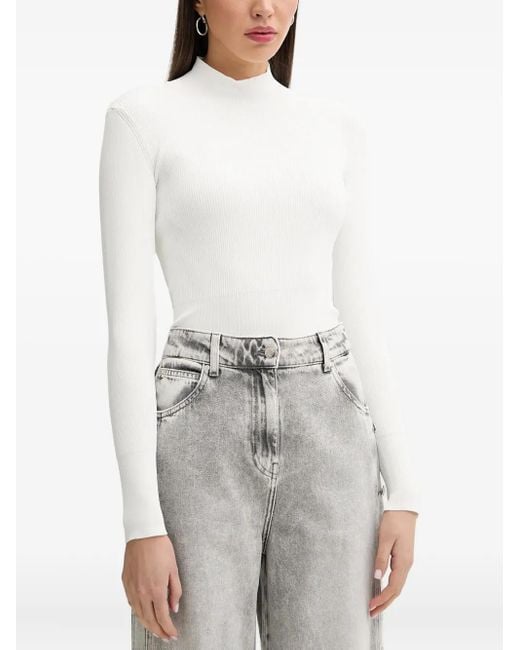 IRO White Gerippter Rollkragenpullover