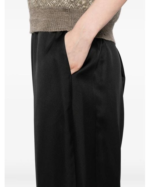 Pantalones capri de seda Lisa Yang de color Black