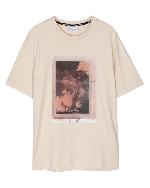 Calvin Klein T-Shirt mit Foto-Print in Natural für Herren