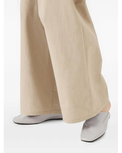 Brunello Cucinelli White Mules Mit Eckiger Kappe