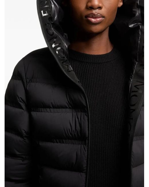 Moncler Jassen ,Zwart ,Stijlvolle Jas Voor Alle Gelegenheden in het Black