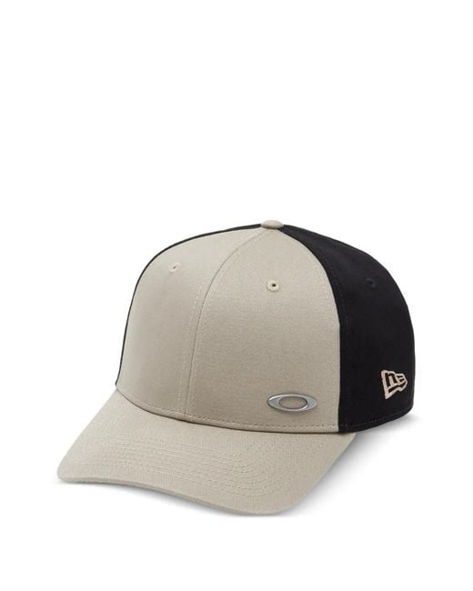 Oakley Gray Tinfoil Baseball Cap for men