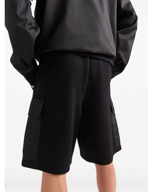 Pantalones cortos con logo triangular Prada de hombre de color Black