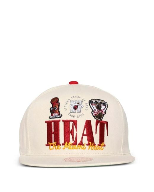 Mitchell & Ness Pink Nba Hardwood Classics Reframe Retro Snapback Cap for men