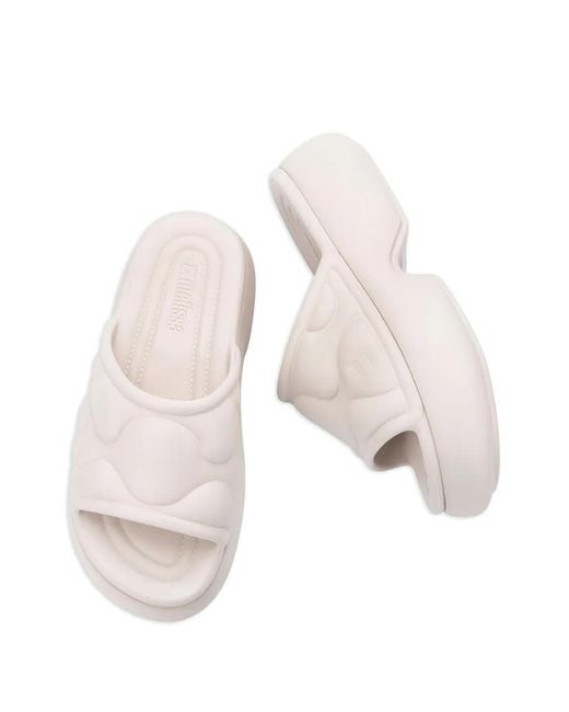 Claquettes Puff À Semelle Plateforme Melissa en coloris White