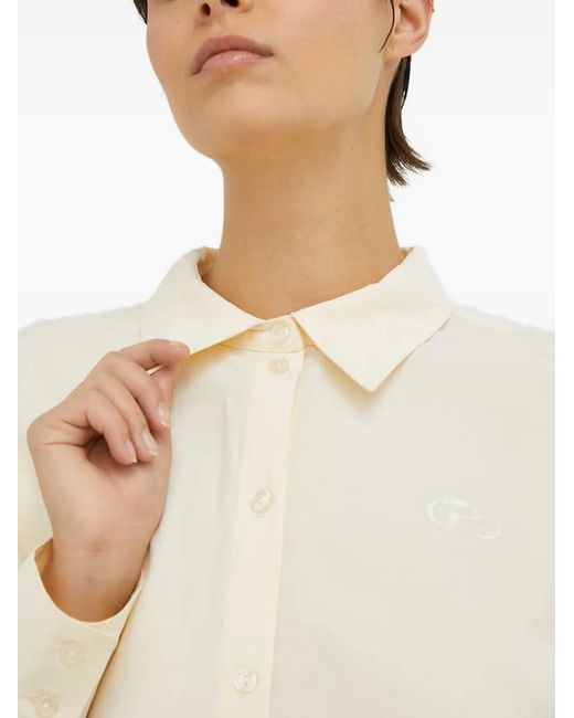 Résumé White Buttoned Long-Sleeved Shirt