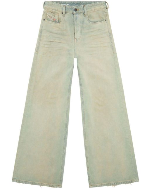 DIESEL 1996 D-sire 09h59 Straight Jeans in het White