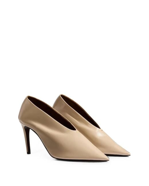 Khaite Natural Miriam Pumps