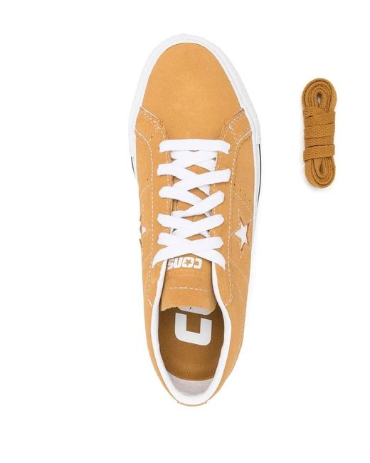 Baskets À Patch Étoile Converse en coloris Yellow