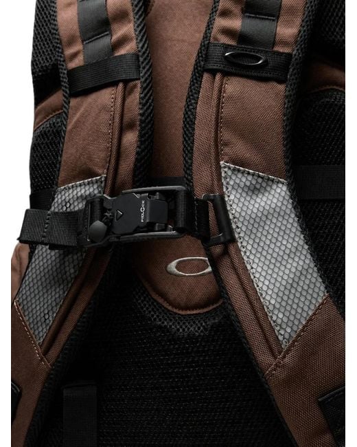 Oakley Black Latitude Flex Pack Backpack for men