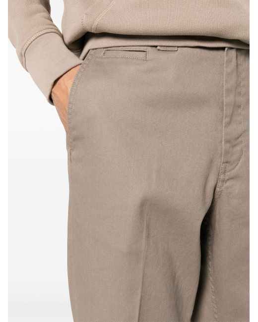 Pantalones ajustados con pinzas Boss de hombre de color Brown
