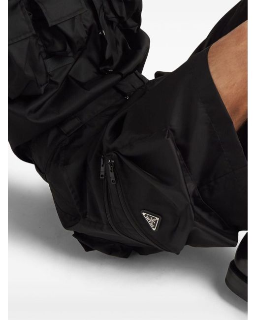 Prada Cargo-Shorts mit Triangel-Schild in Black für Herren