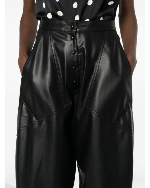 Pantalon en cuir artificiel Stella McCartney en coloris Black