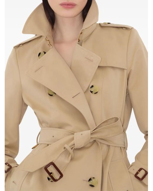 Gabardina Chelsea Heritage midi Burberry de color Natural