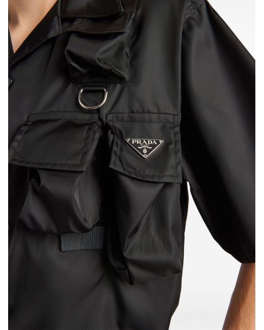 Camisa tipo cargo con placa triangular Prada de hombre de color Black