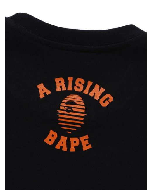 T-shirt con stampa grafica di A Bathing Ape in Black da Uomo
