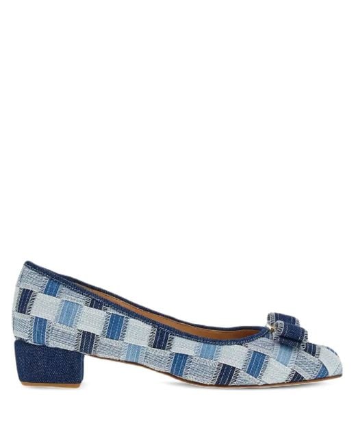 Escarpins Varina À Carreaux Ferragamo en coloris Blue