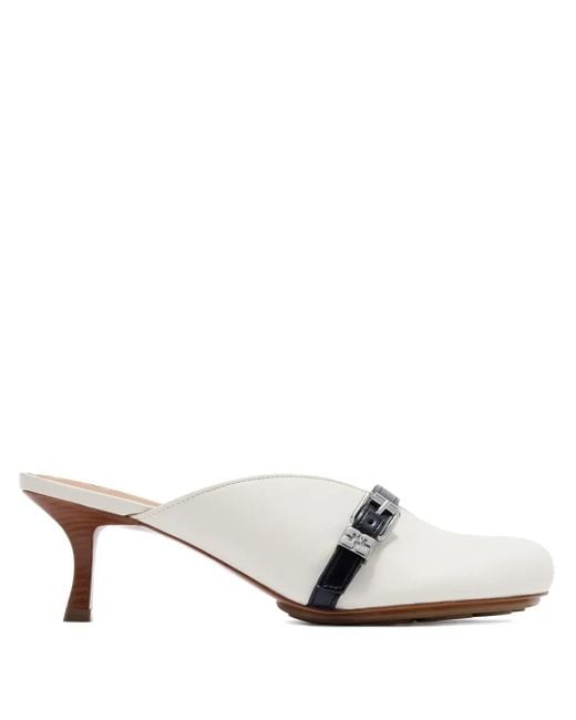 Mules Con Fibbia di Ganni in White
