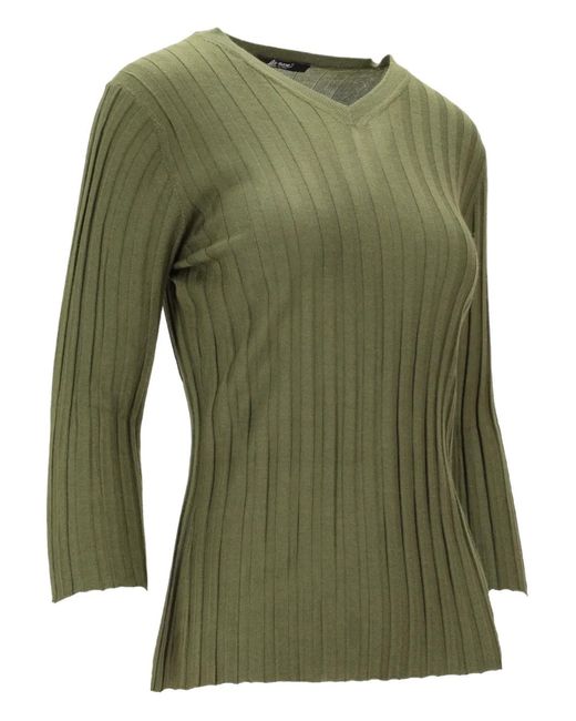 LA ROSE Green V-Neck Ribbed Top