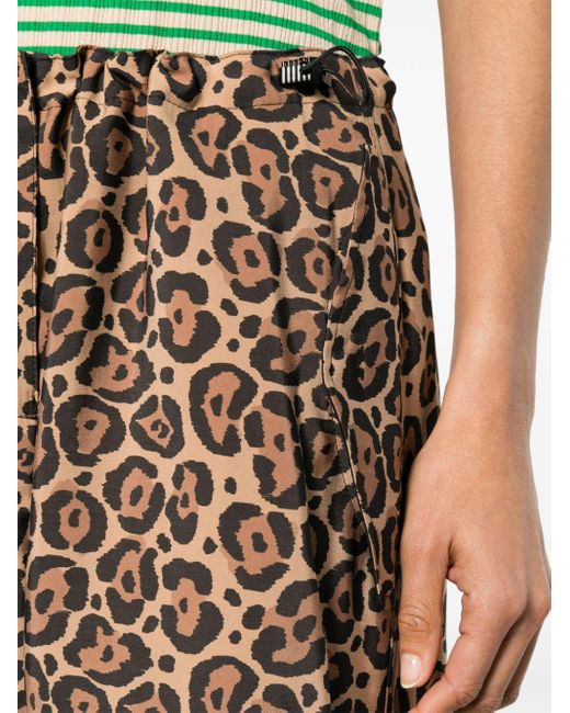 Pantalon fuselé à imprimé léopard Emporio Armani en coloris Natural