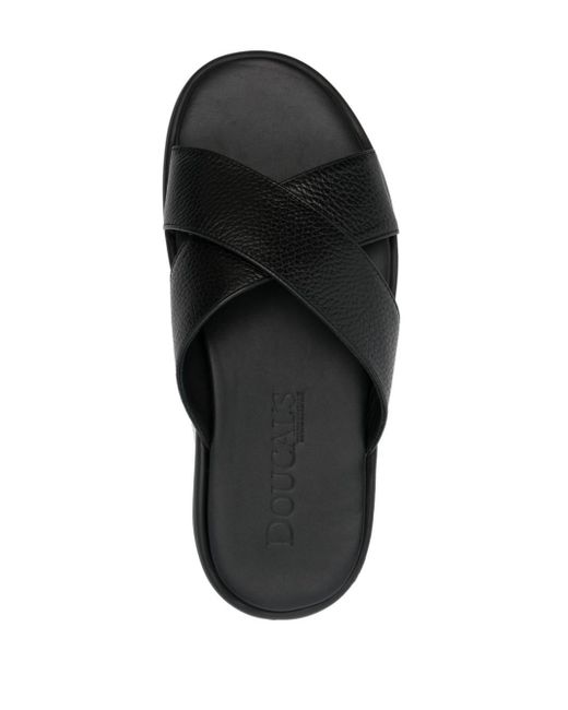 Open-toe leather slides Doucal's de hombre de color Black