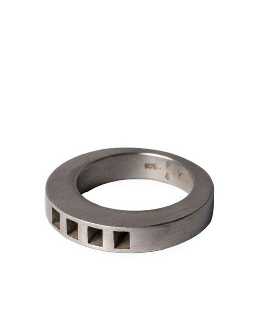 Parts Of 4 Metallic Crescent Ring mit Cut-Out