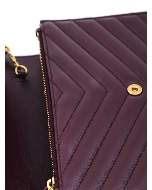 Bolso de mano Envelope Cassandre mini Saint Laurent de color Purple
