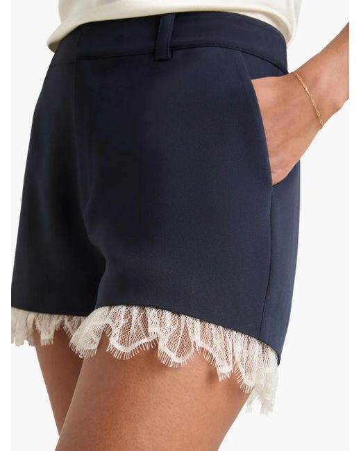 Cinq À Sept レーストリム テーラード ショートパンツ Blue