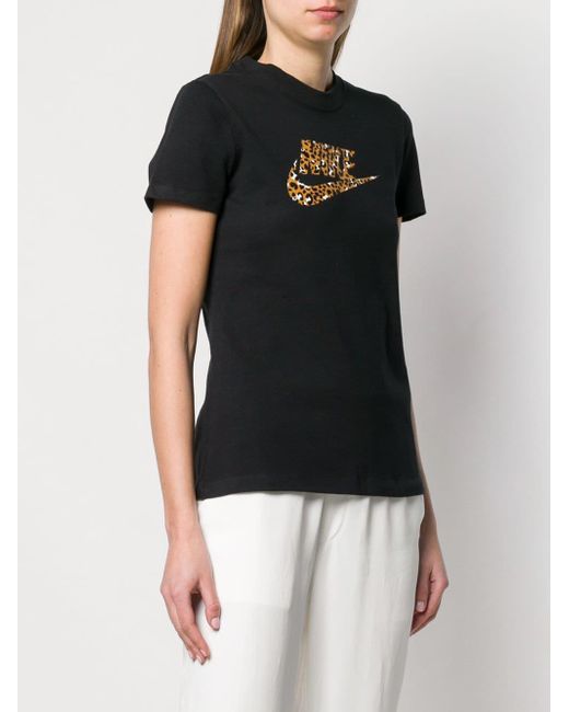 Nike Leopard Print Logo T-shirt in Black | Lyst