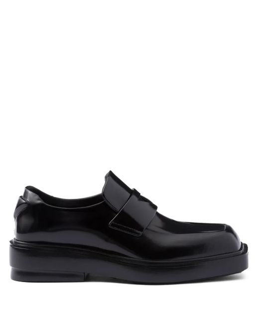 Prada Loafers Met Patch in het Black