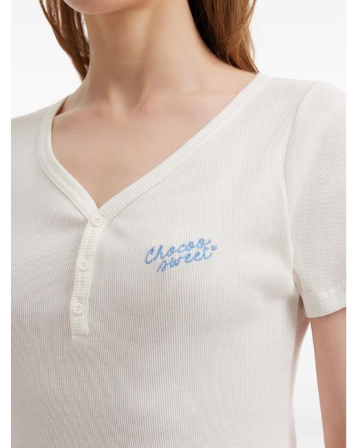 Chocoolate White V-Neck Buttoned T-Shirt