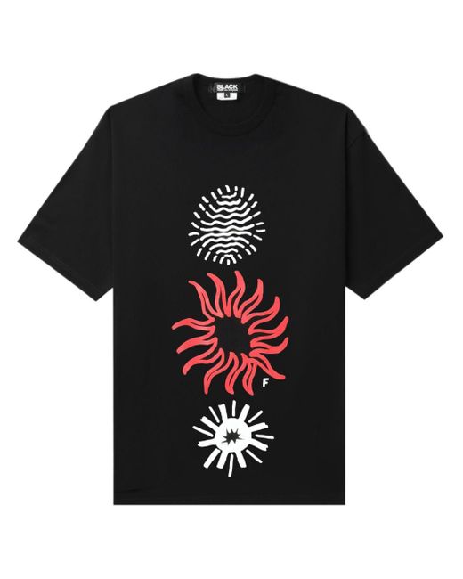 T-shirt con stampa grafica di COMME DES GARÇON BLACK in Black