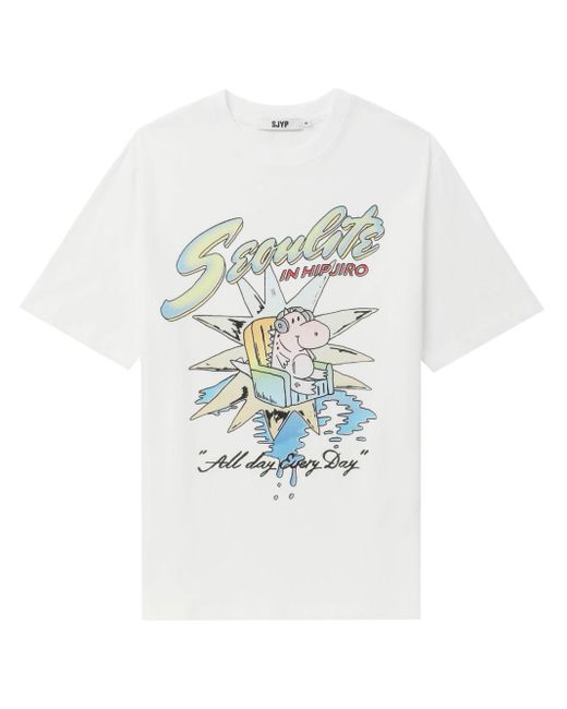 SJYP White T-Shirt mit grafischem Print