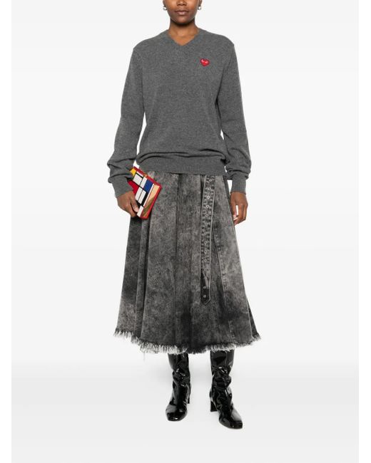 COMME DES GARÇONS PLAY Gray Heart-Emblem V-Neck Sweater