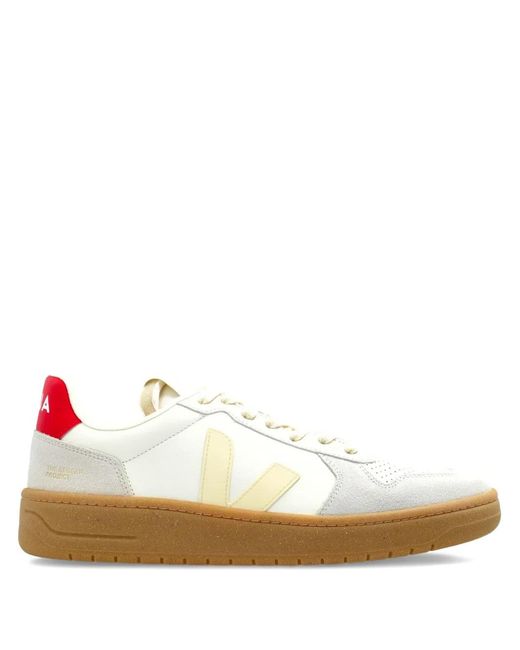 Veja V-82 Sneakers mit perforiertem Detail in White für Herren