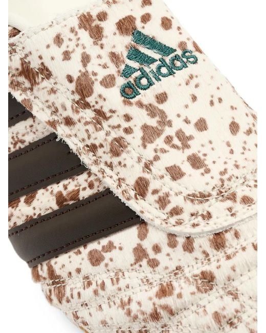 Adidas White Chaussures De Taekwondo À Imprimé Poulain