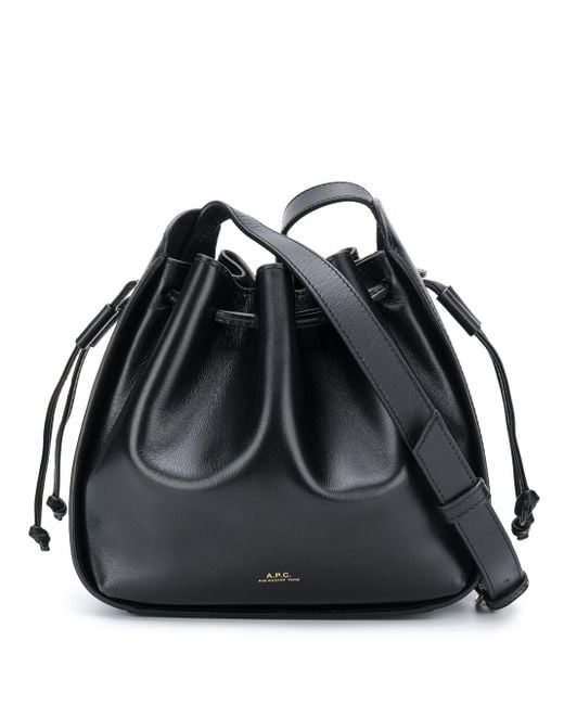 apc leather bolsa