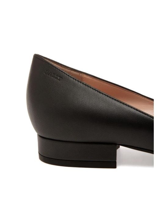 Escarpins En Cuir À Bout Pointu Bally en coloris Black