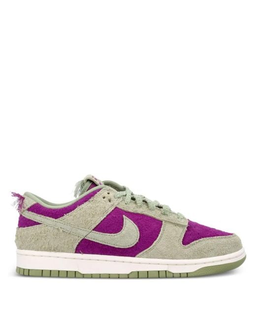 Nike Pink Dunk Low Retro Se Sneakers for men