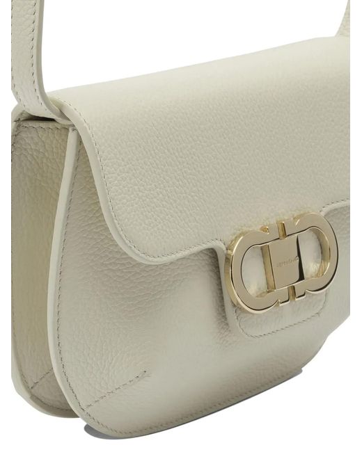 Ferragamo Natural Lizzi