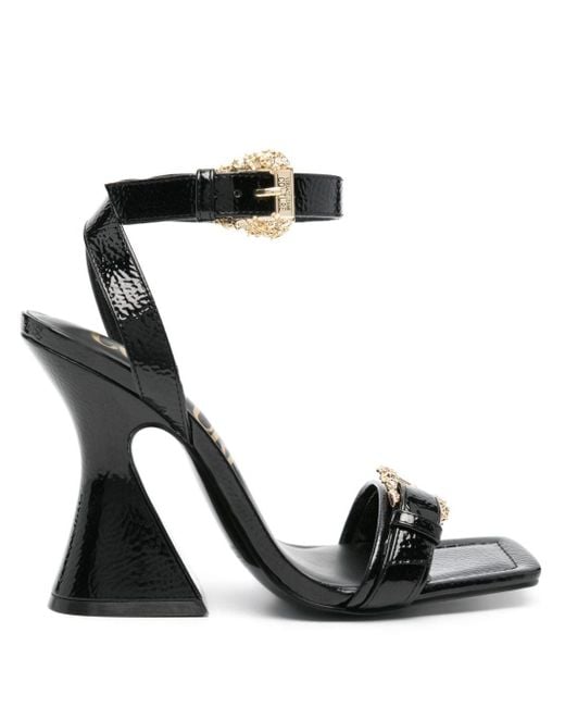 Sandales 110 mm à boucle Versace en coloris Black