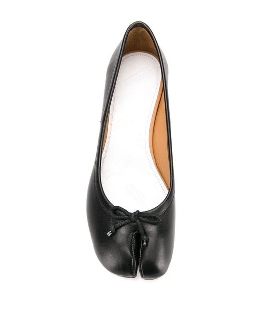 Maison Margiela Low Heel Tabi Pumps in 