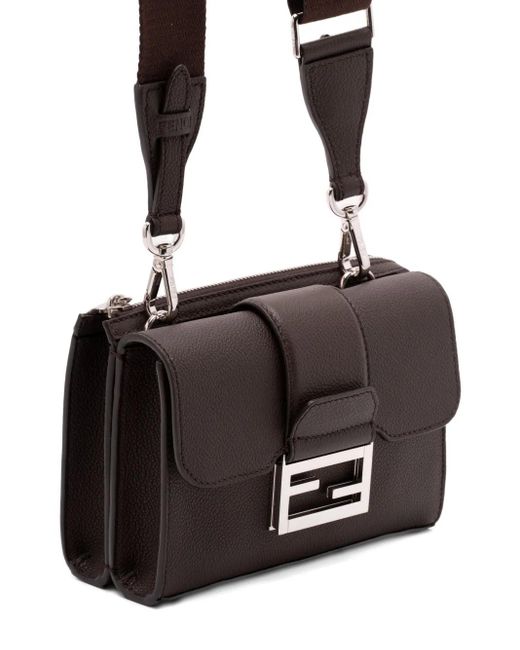 メンズ Fendi ダブルバゲット レザーメッセンジャーバッグ Black