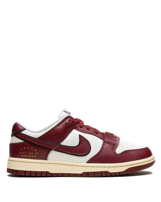 Nike Dunk Pro Low-Top Sneakers in het Red