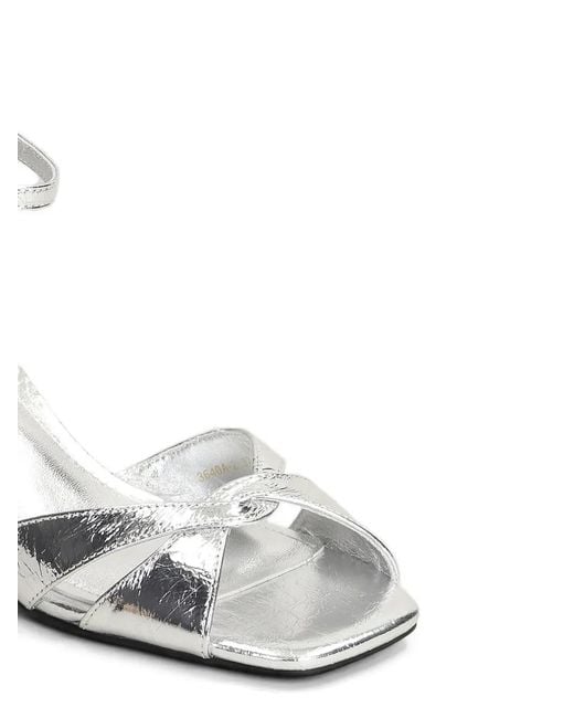 GOLD&ROUGE White Cake Crinkled-Effect Sandals