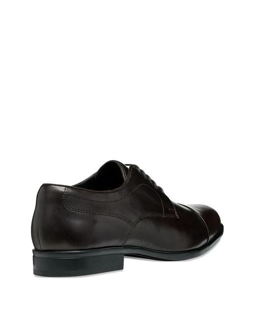 Stringate Con Punta A Contrasto di Geox in Black da Uomo