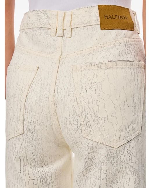 Halfboy Jeans Met Gebarsten Effect in het White