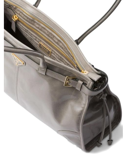 Prada Handtas Met Rits in het Gray